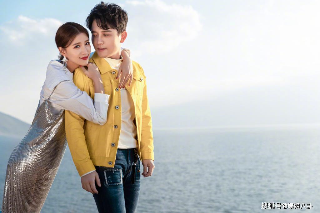 原创张杨果而晒三代人温馨照儿子和老公像复制粘贴大长腿遗传妈妈