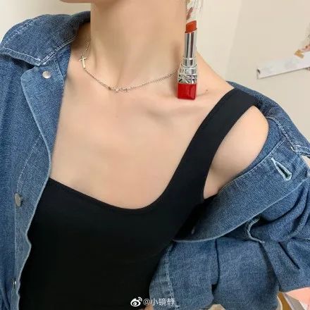 【华影互动】华影锁骨挑战赛等你来战,想在小姐姐的锁骨里游泳!