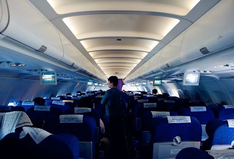 疫情转好乘坐飞机安全吗