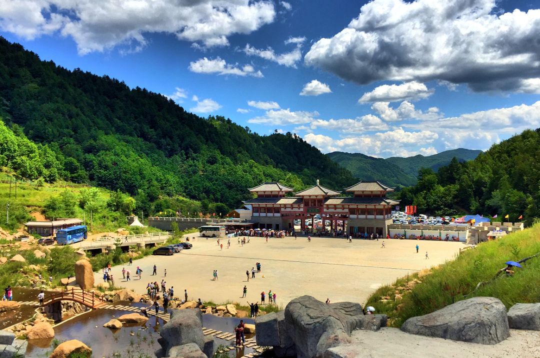 愿岁月静好芳华依旧道须沟紫蒙湖景区祝愿所有女神节日快乐