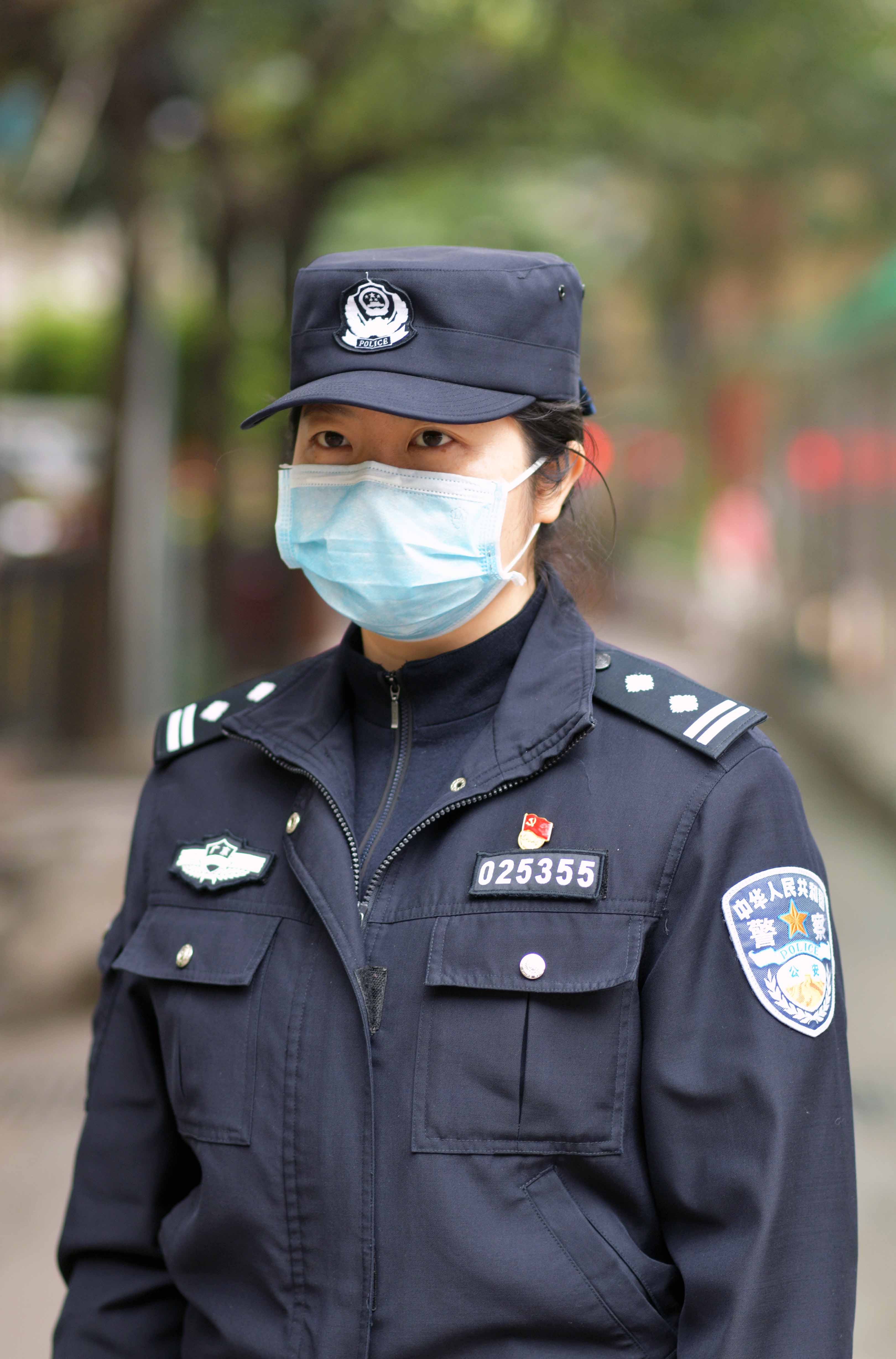 广州唯一的女派出所长打击犯罪不手软为民解忧更耐心