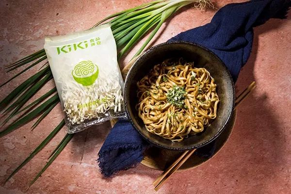超市网红kiki速食拌面半个娱乐圈都在吃手工日晒超劲道