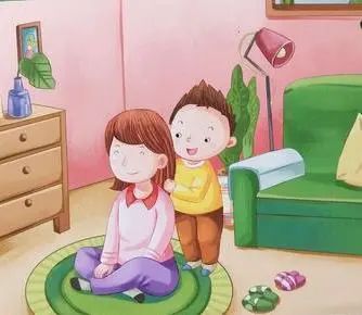 主动帮妈妈捶捶背,洗脚,梳头,让妈妈当一天的女王大人!