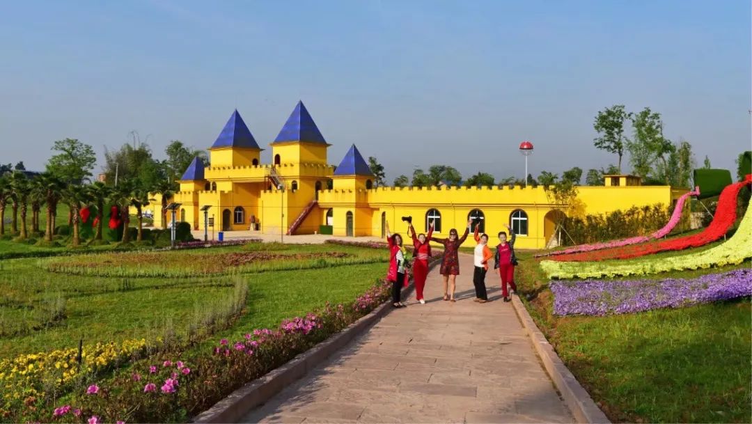 官宣铜梁龙景区郁金香花海3月7日恢复开放春暖花开门票免费送