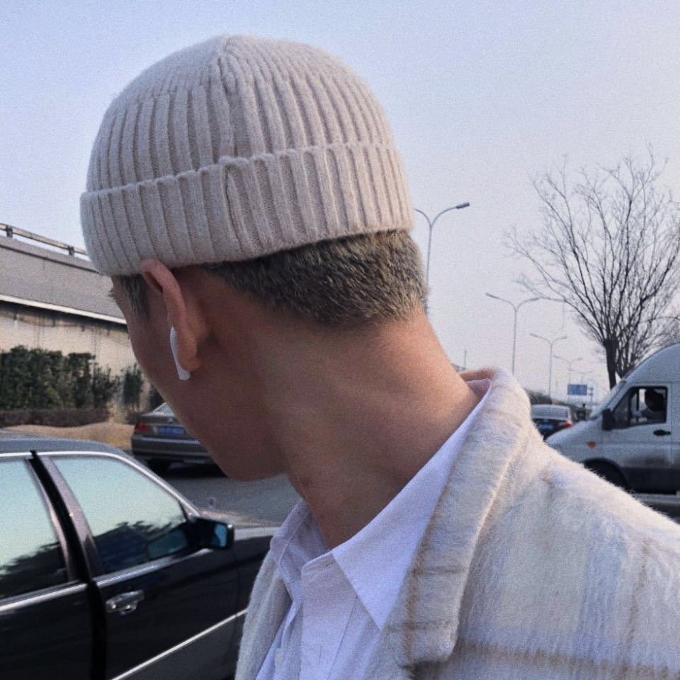 男头像欧美风个性酷坐错车和错过车哪个更遗憾