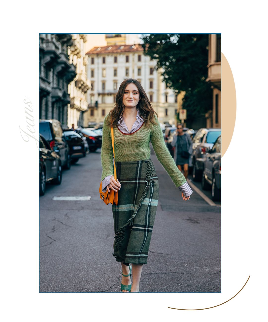 2020春季流行"毛衣 半裙",显腰细显腿长,谁穿都好看!