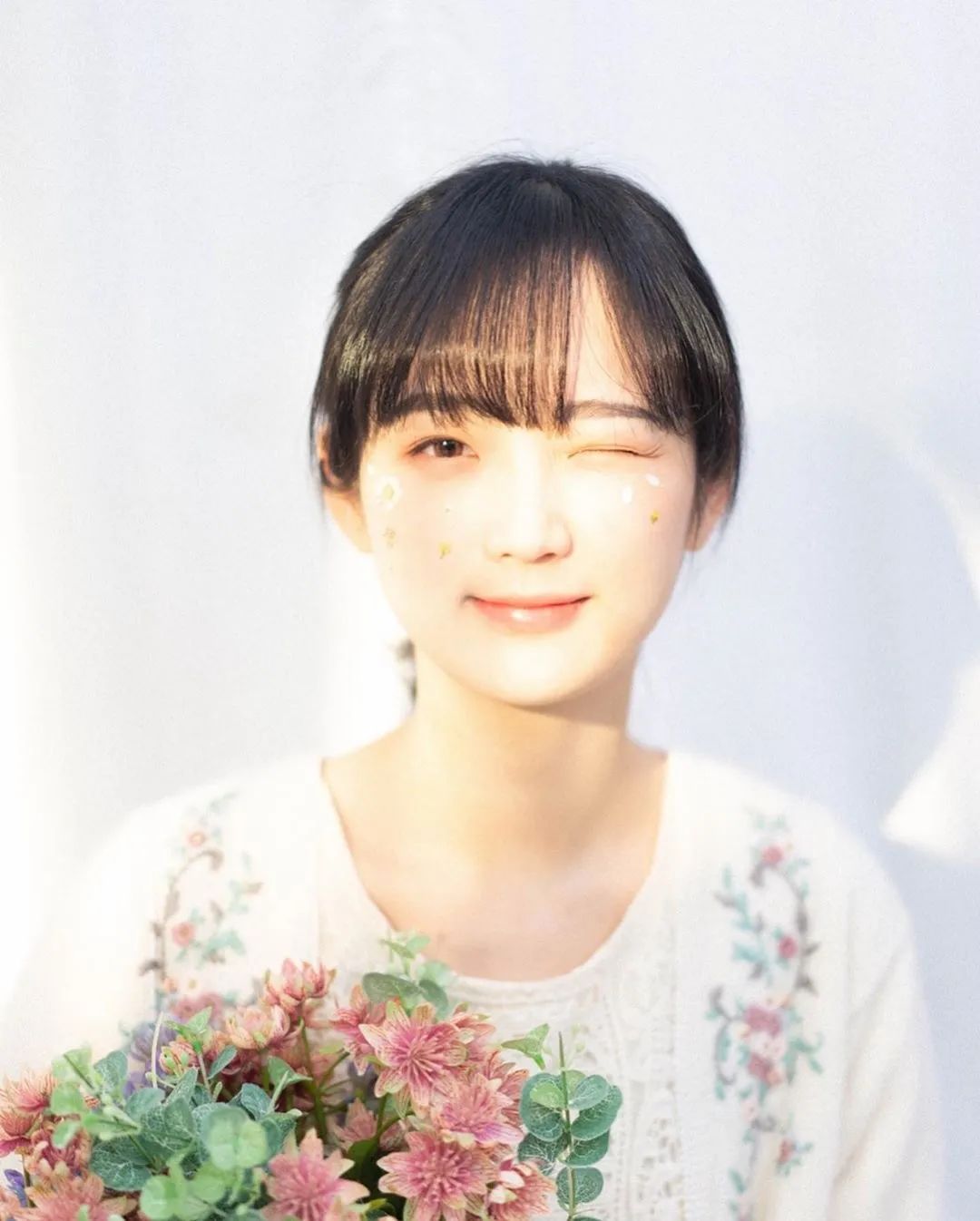 齐刘海女孩你们都这么美的吗