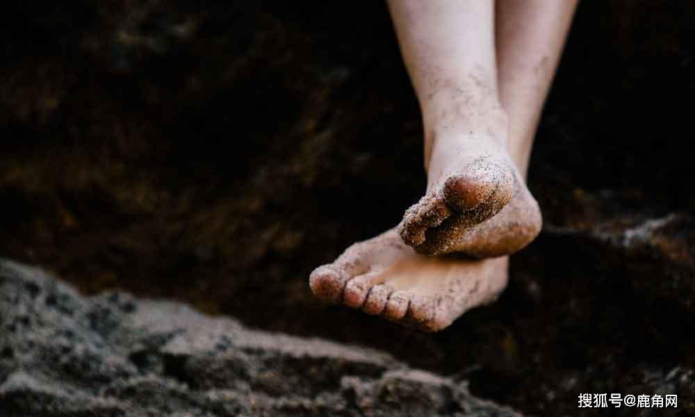 在人类穿上鞋子后他们的脚失去了什么