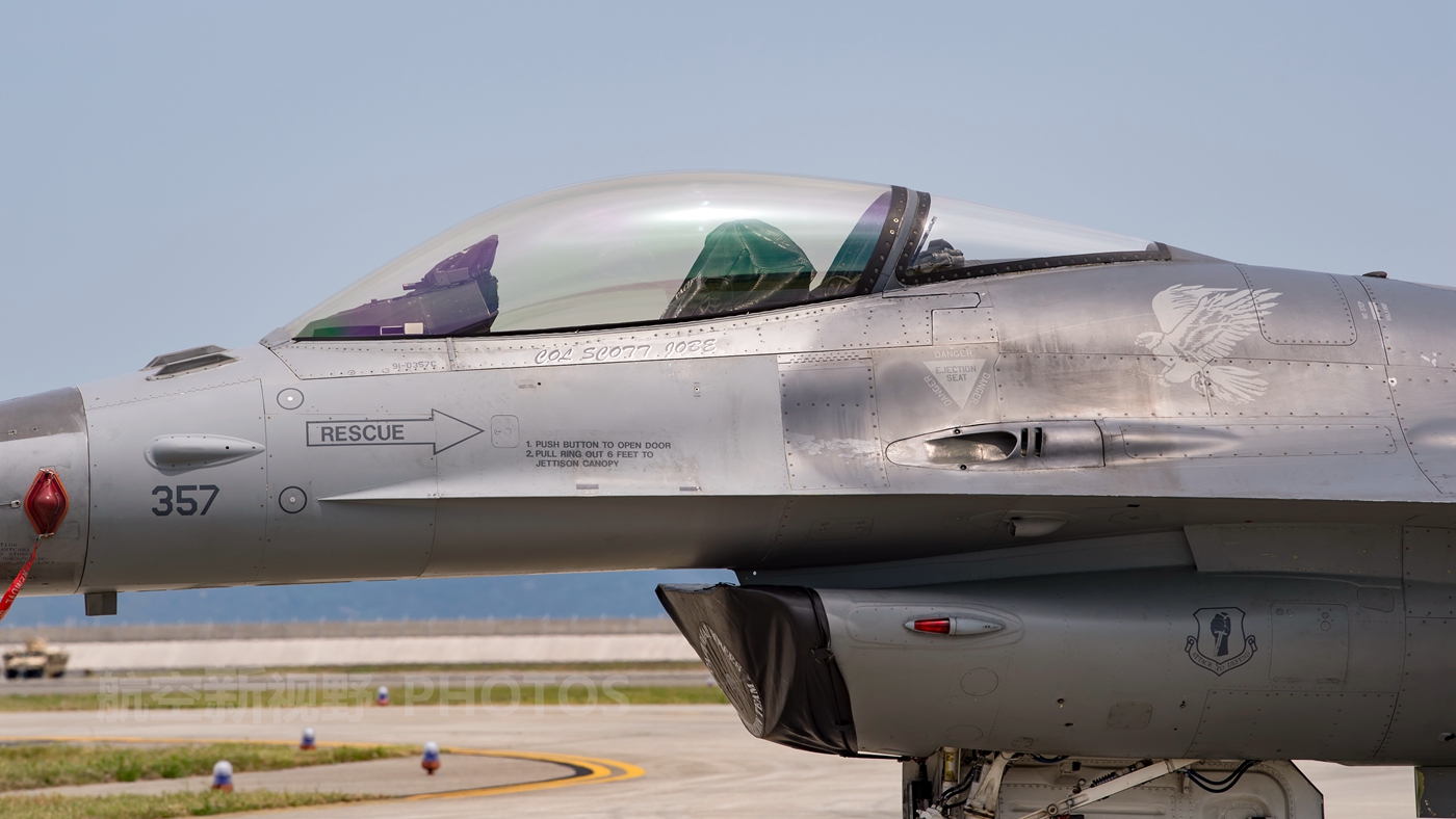 原创百看不厌f16cm战机美国空军三泽基地主力战机航展上的常客