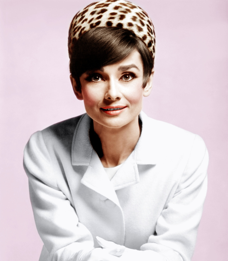 原创黛丽赫本的气质真绝优雅了一辈子依然是那个落入人间的天使