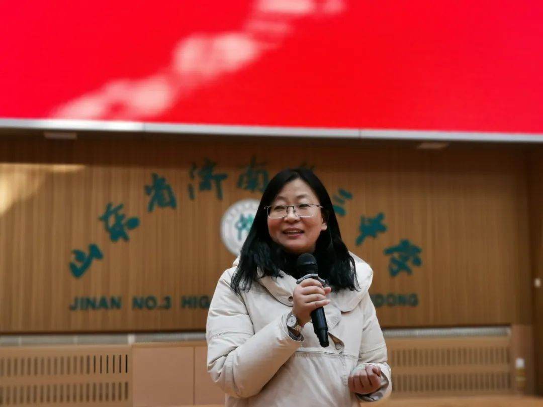 张新玲 来自搜狐网