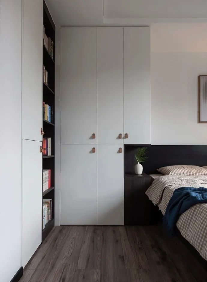 小户型卧室,收纳这样做!