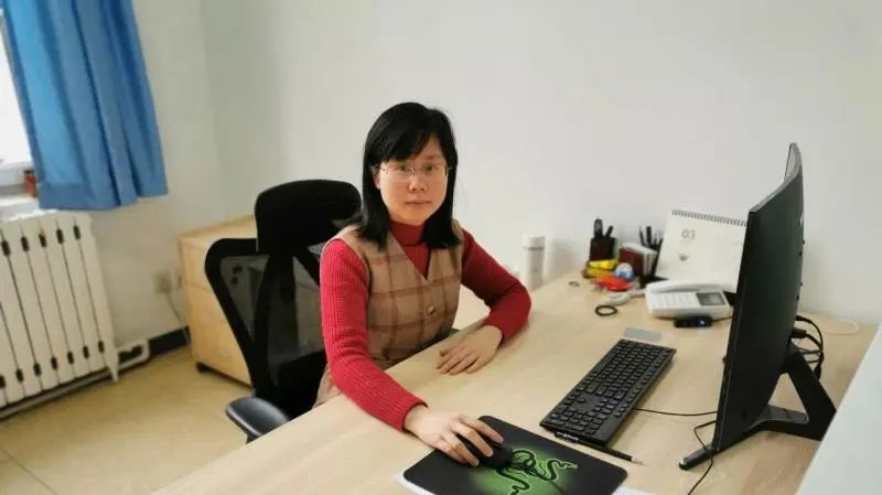 "温馨女神"黄玲玲03看完"全才女神",这里还有位"云端"奋斗的"温馨女神