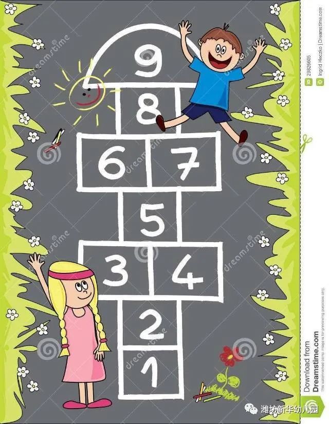 用笔在地上画上方格里面写上从1到10的数字,和普通跳房子不同的是