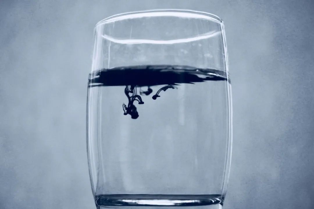 一帧一帧的爱上鸡飞蛋打的生活