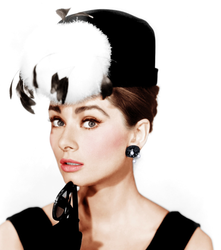 原创黛丽赫本的气质真绝优雅了一辈子依然是那个落入人间的天使