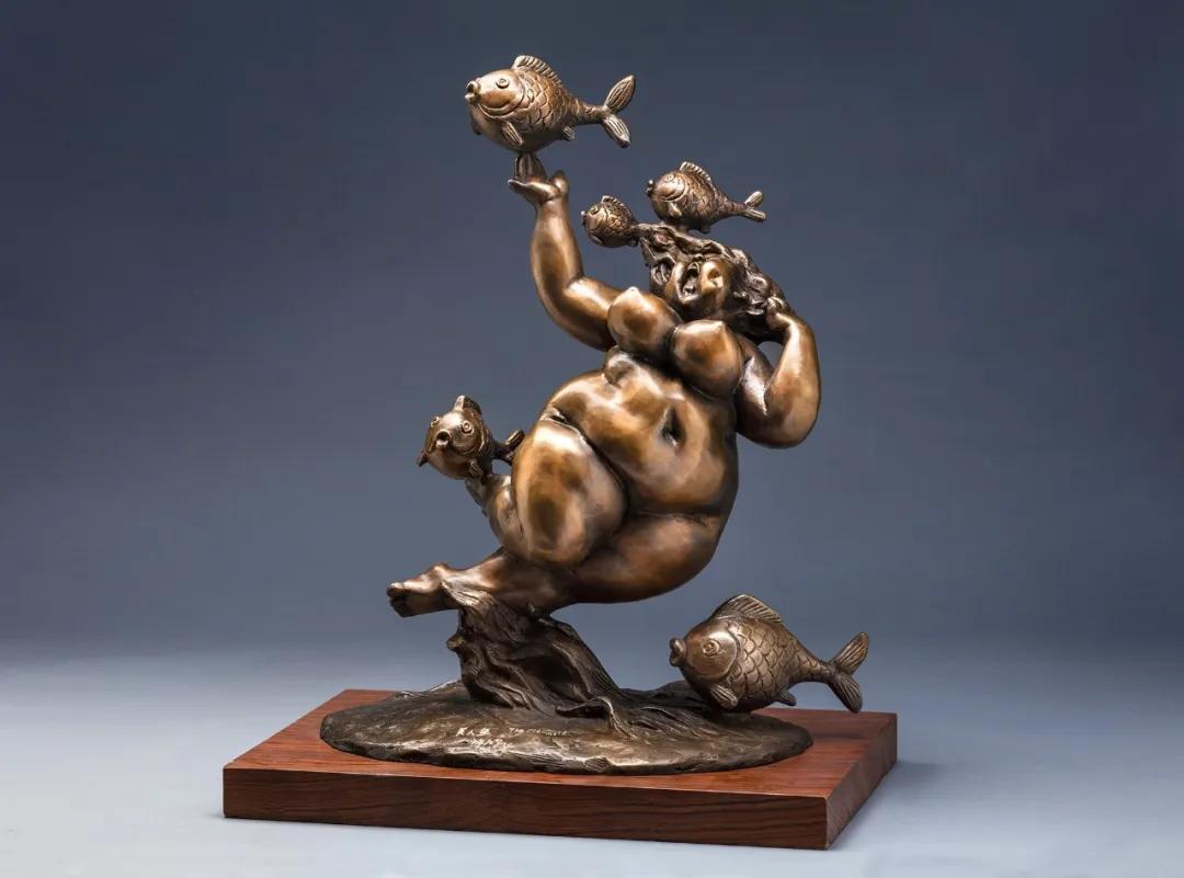 许鸿飞以雕塑之名致女神