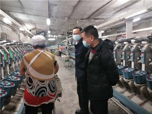 新乡市牧野区区委常委常务副区长李占宾调研牧野镇企业复工复产疫情
