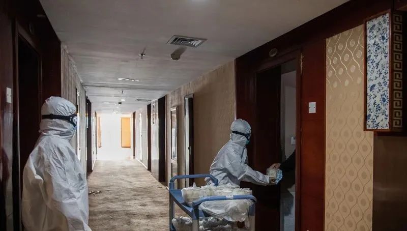 广州:男子因思念女友,在疫情期间做这事,让警察找上门了?_隔离
