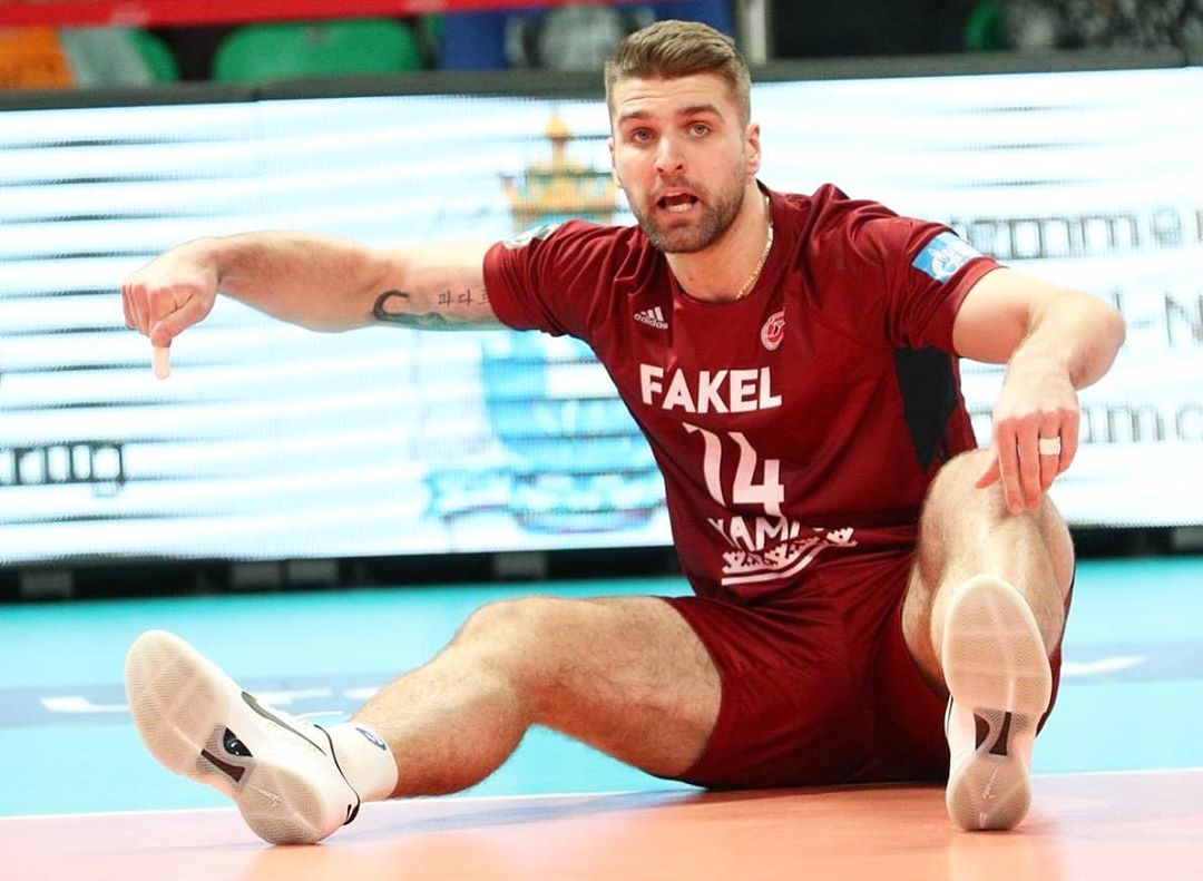 男排速递意甲上演大逆转俄超常规赛结束巴超陶巴特成领头羊