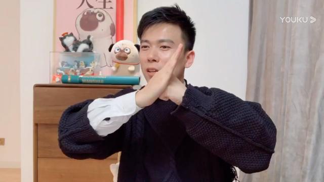 吾皇万睡作者空降大麦直播间,化身"网课"老师亲授绘画点赞百万_白茶