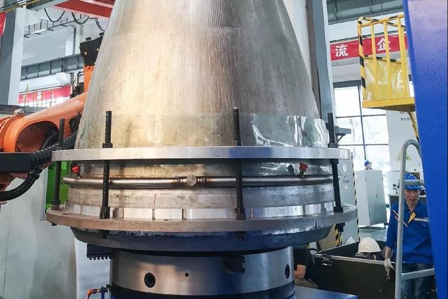 大族激光智能装备集团液体火箭发动机推力室激光焊项目告捷!