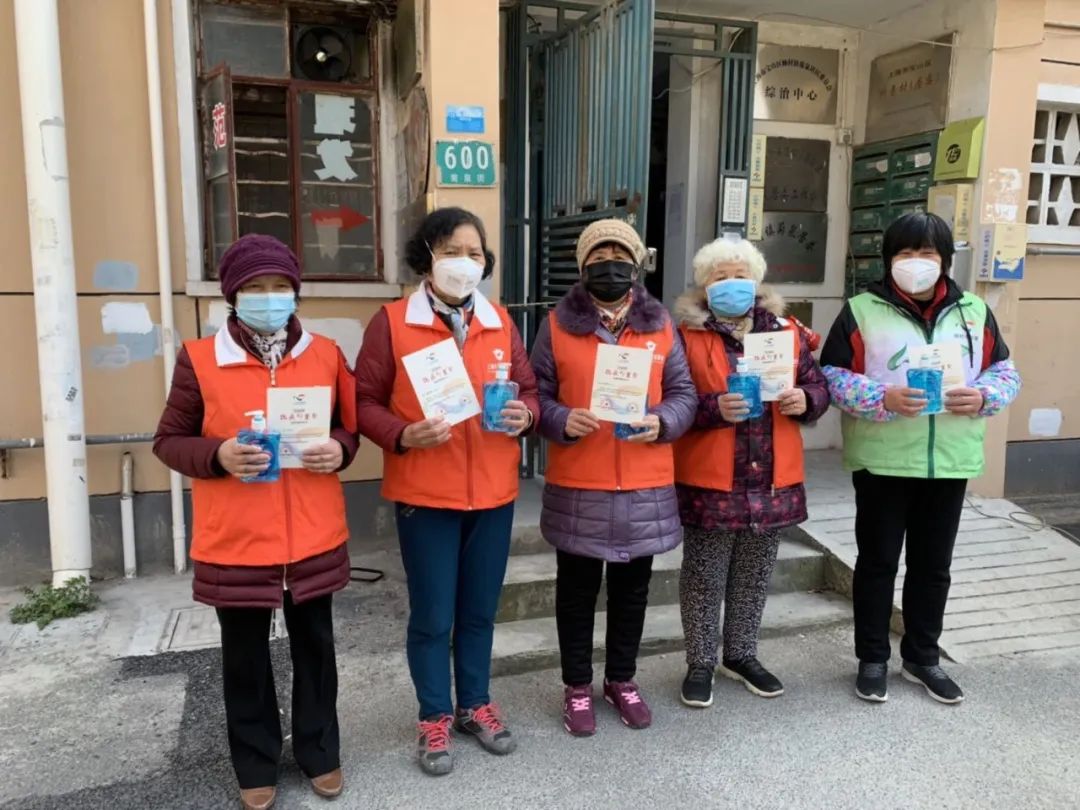各界关爱,携手抗疫顾村镇相关单位,爱心人士纷纷行动起来,菊泉一居,新