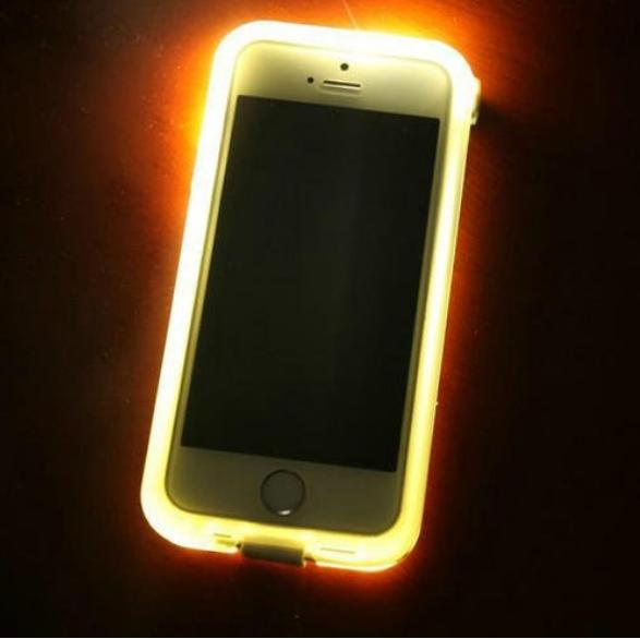 手机闪光灯原来还有这些隐藏的用法你知道吗