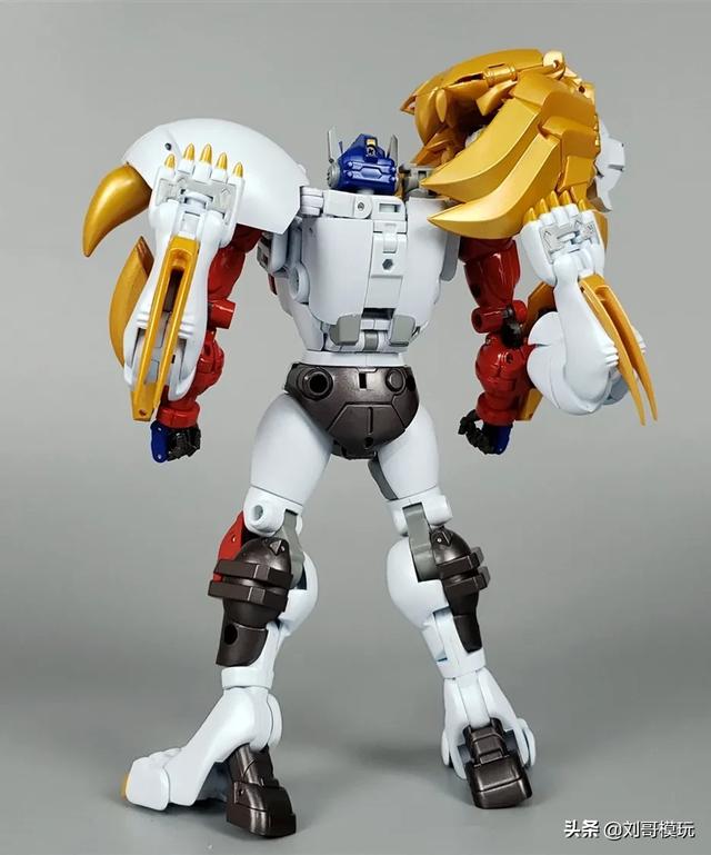 这个狮子长得像二哈mp48白狮擎天柱图文分享