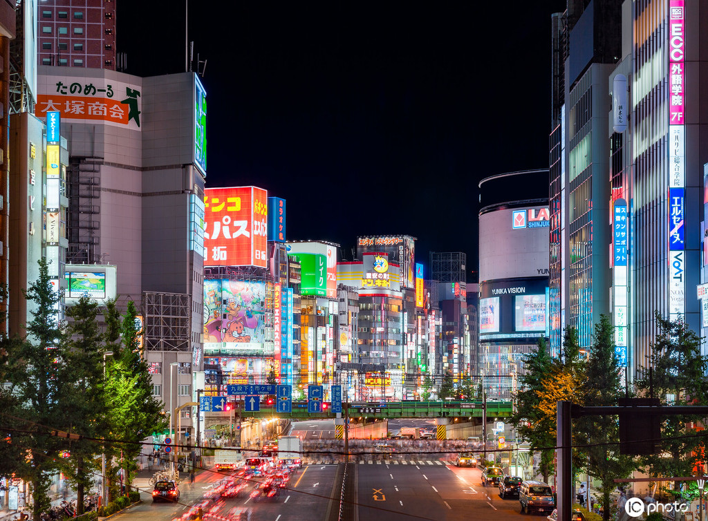 日本东京城市建筑风光 繁华都市之中享受片刻宁静