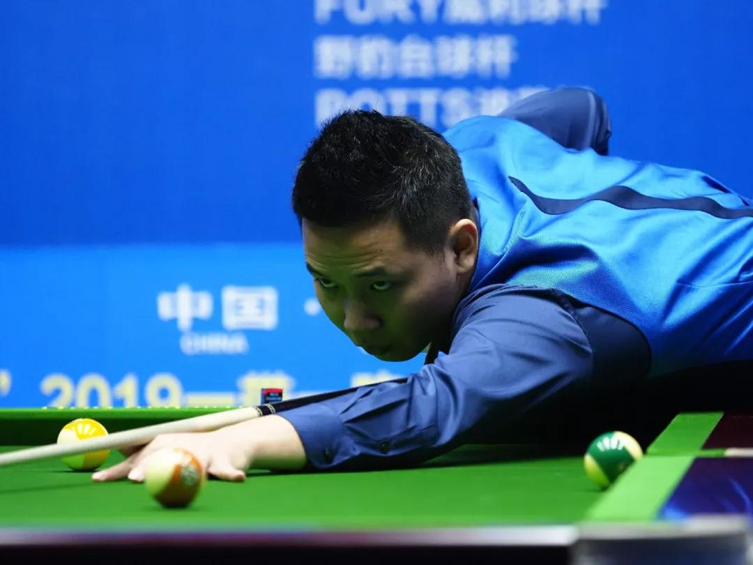 陈双有的妻子李萍是决金中式九球世界球王争霸赛知名解说,这对"台球