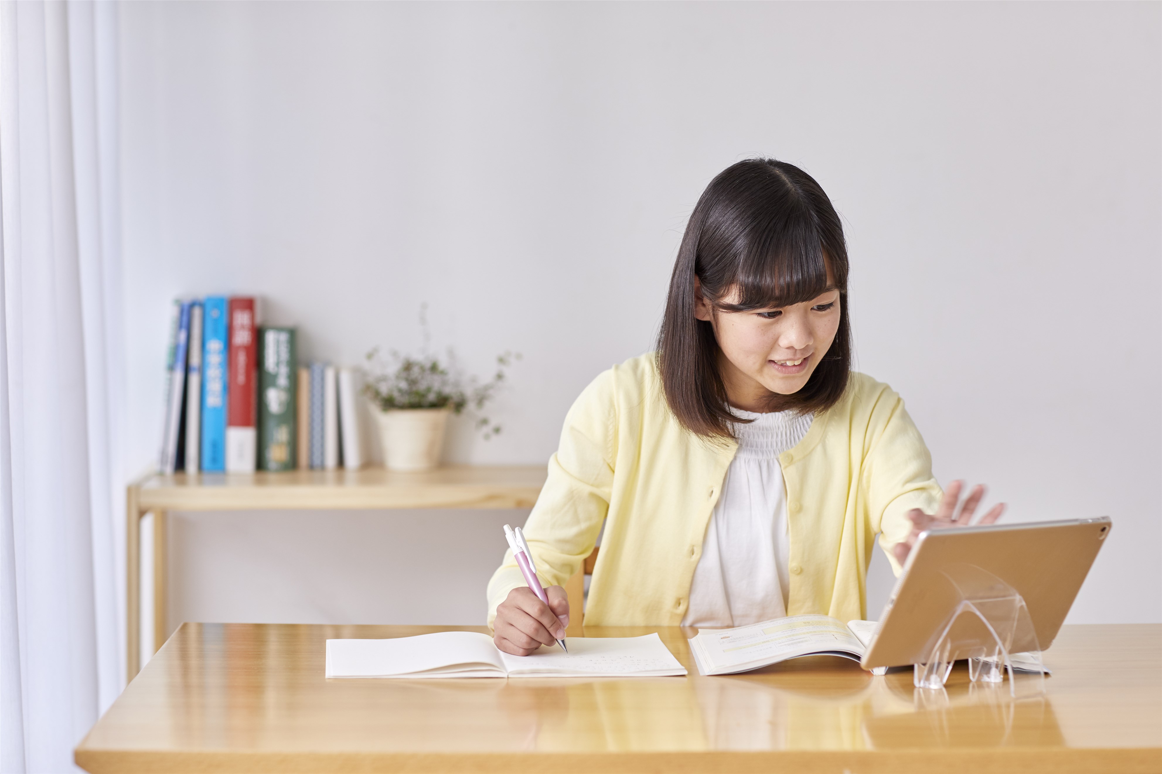 网课教育的另一个风口家长一掷千金平板逆势爆发