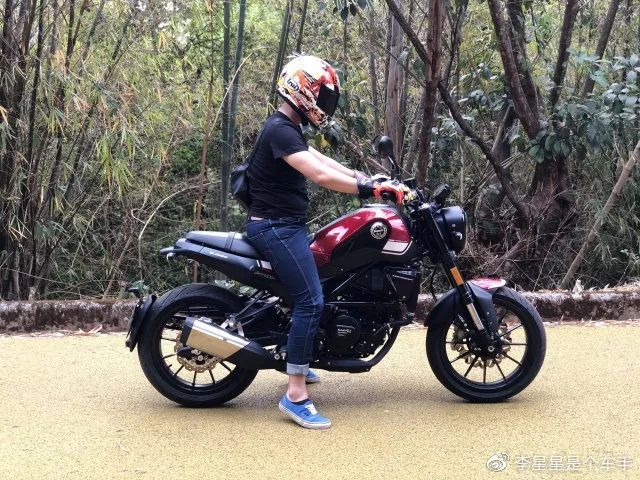 车t台最适合小姐姐入手的贝纳利leoncino幼狮250