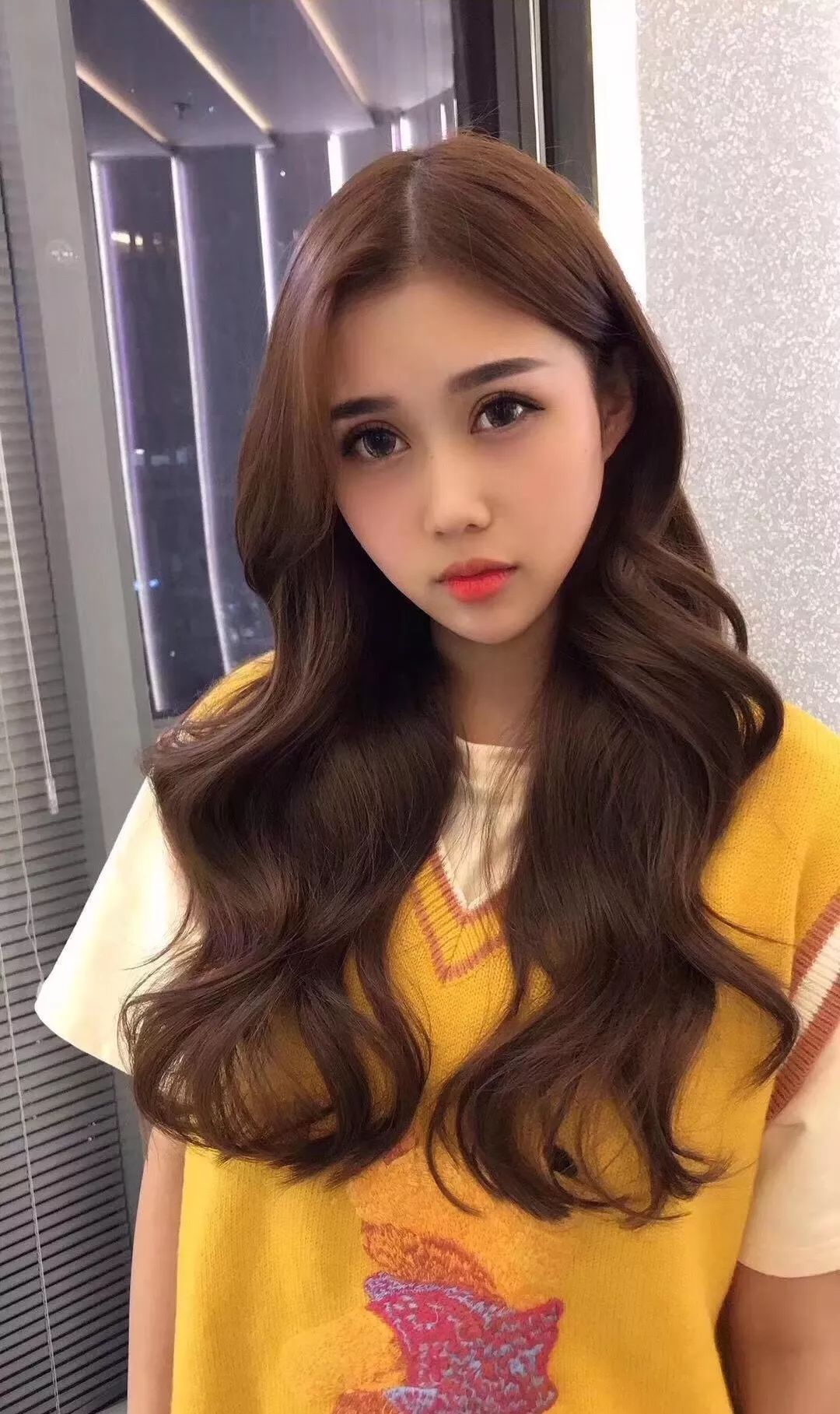 可以烫的"渣女大波浪"发型