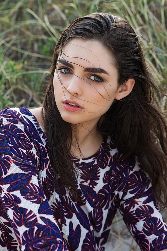 迷人蓝眼高佻性感野性十足的澳洲正妹美图集