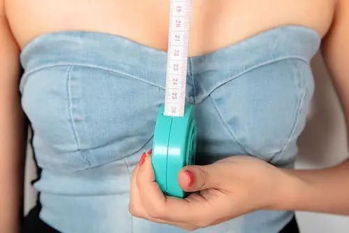 减肥最怕减到胸4种方式会让你的胸跟着缩水