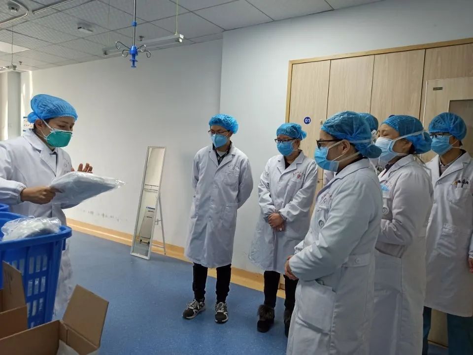 县医院院感科:筑起抗"疫"战场坚实的安全堡垒