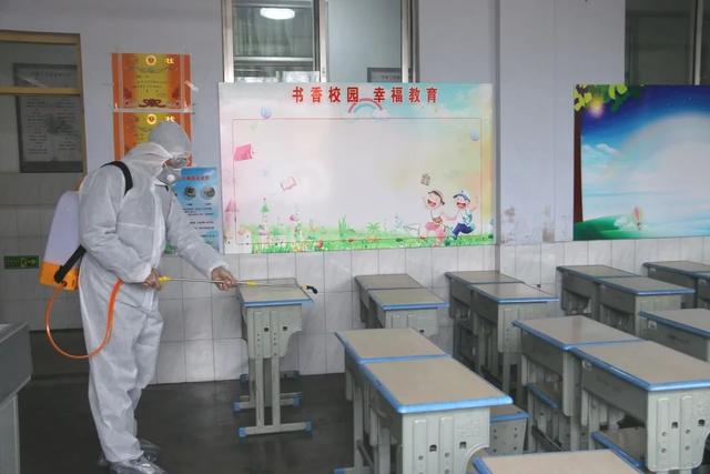 日照市東港區(qū)第三小學(xué)開展新冠肺炎疫情防控演練(圖21)
