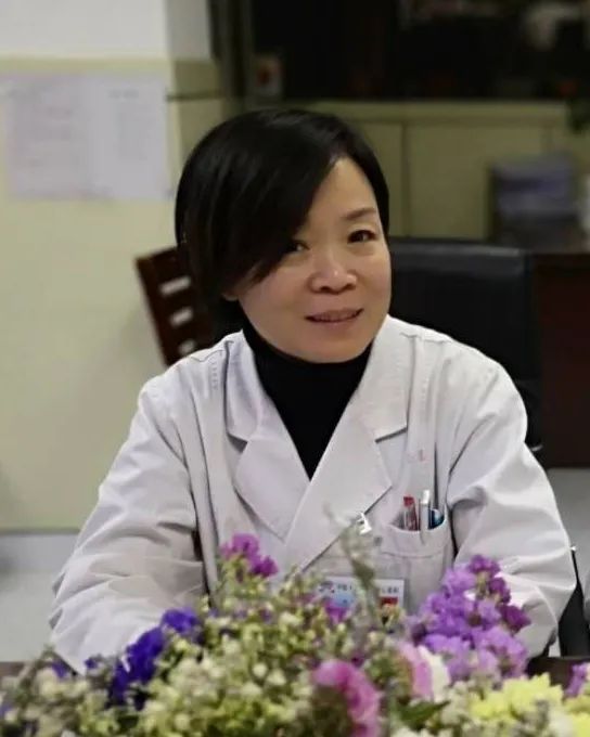 刘湘鲁父亲和刘湘鲁医生分别拍摄于1965年和2019年刘湘鲁,中铁十二局