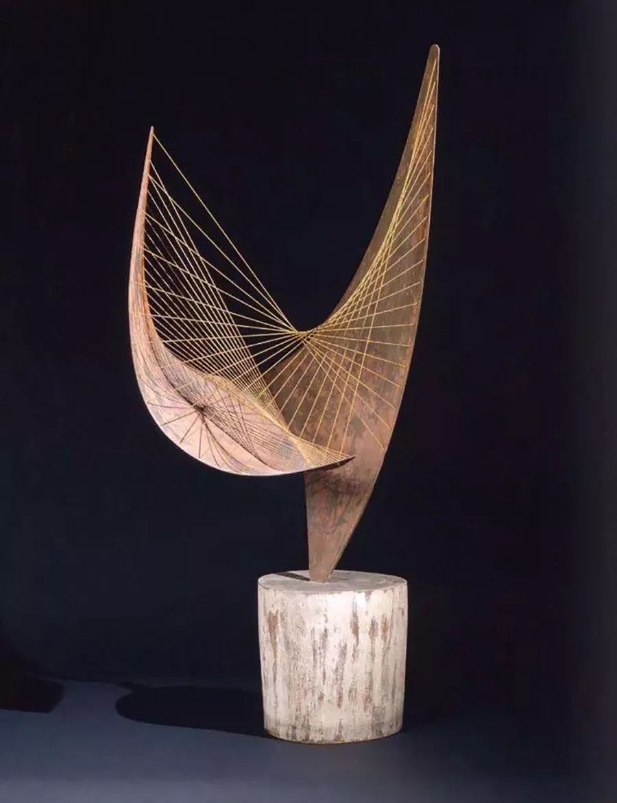 barbarahepworth太阳与月亮一同升起