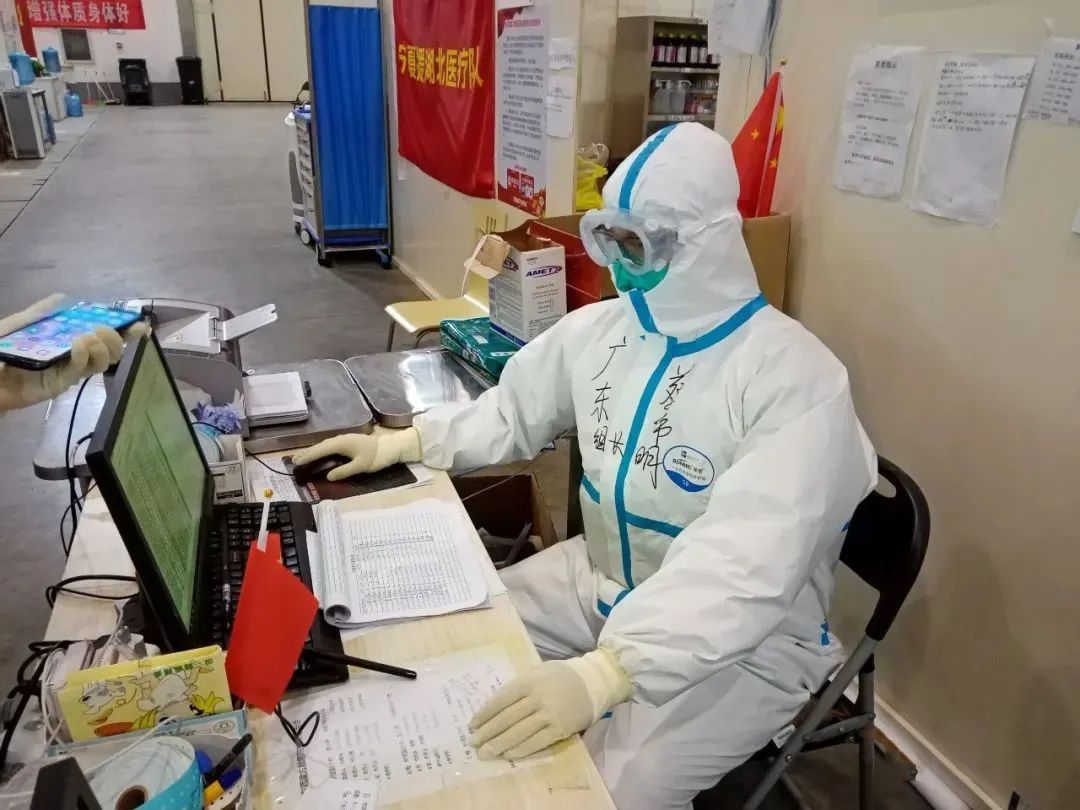 关注记者连线我院驰援武汉的5名医护人员记录他们的真实战况