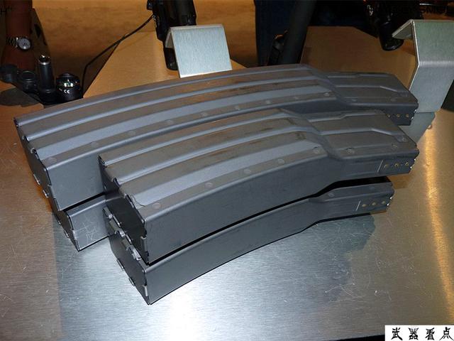 军事丨美军4179标准4排弹匣,可靠性不大好,故障率高