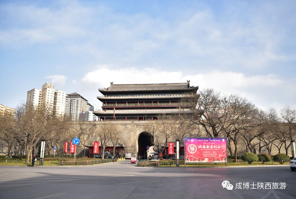 安遠門民國時候增加了中山門(小東門),勿幕門(小南門),玉祥門(小西門)