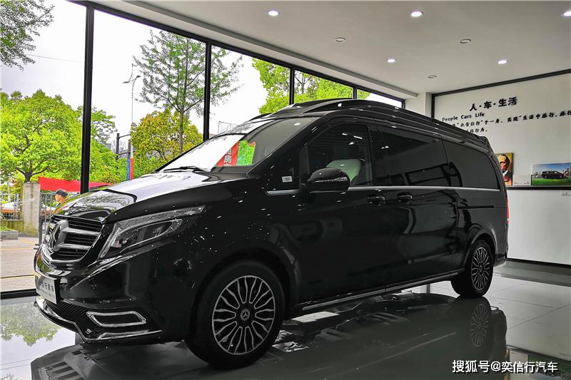 温州老板做生意最喜欢开这车见客户奔驰v260保姆车接待客户真有面