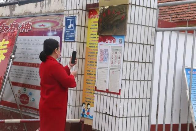 日照市東港區(qū)第三小學(xué)開展新冠肺炎疫情防控演練(圖18)