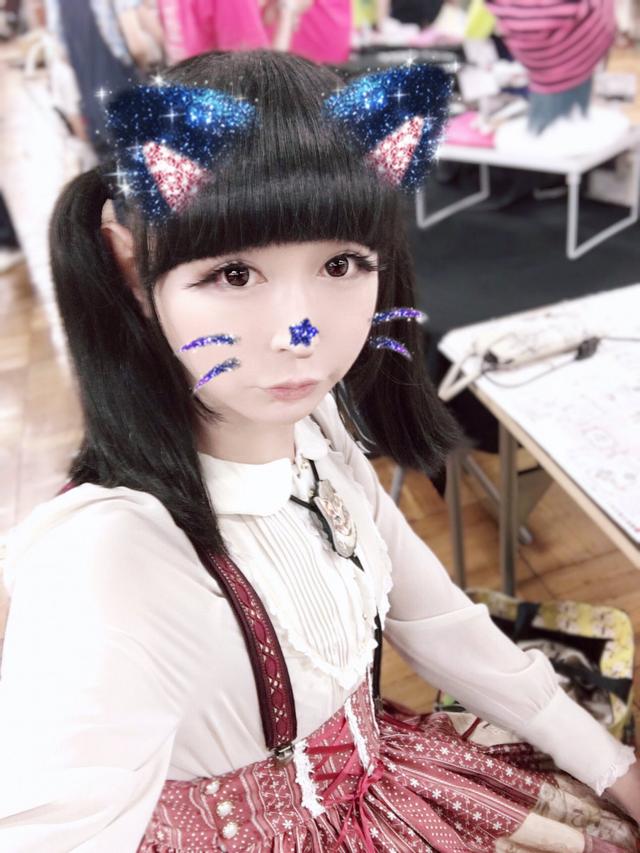 日本合法"萝莉伪娘":这么可爱,竟然是40岁大叔!_女装