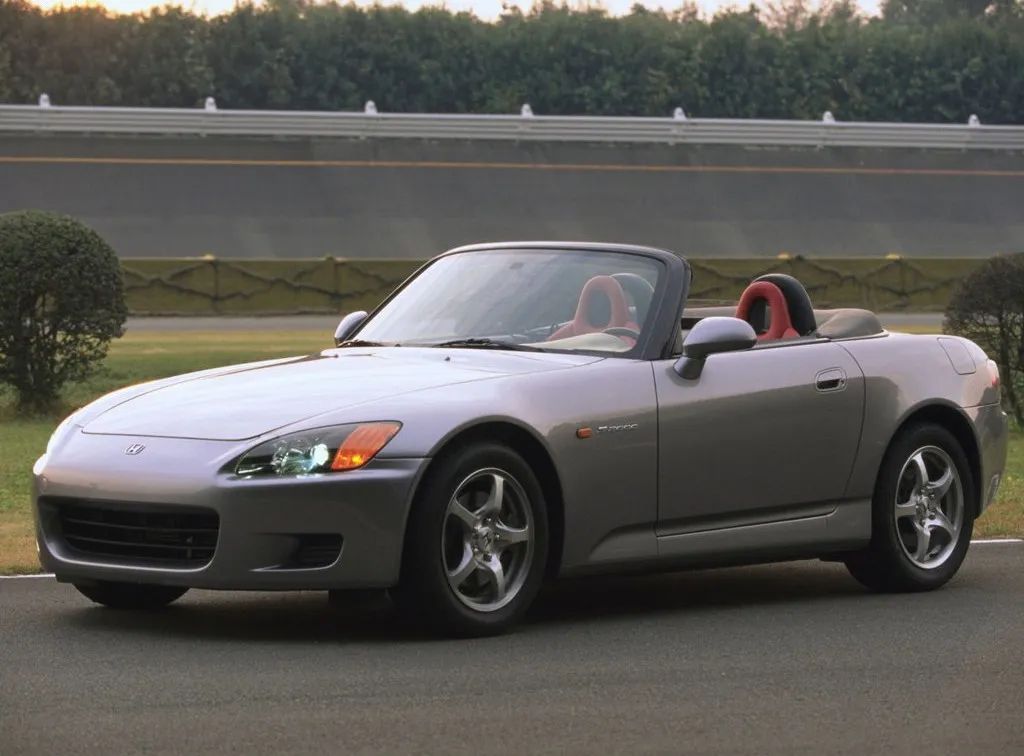 开辆思域就得瑟的人怎会知道当年9000转红线vtec手动的s2000有多硬核