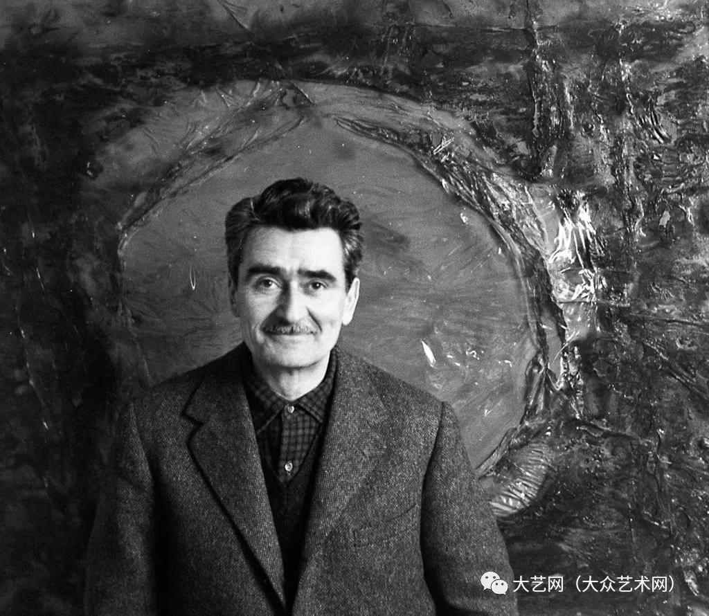 【人物】意大利视觉艺术家阿尔贝托 · 布里(alberto burri)综合材料