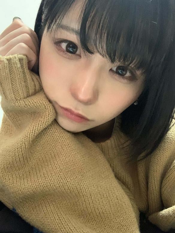 这么可爱一定是男孩子日本17岁女装大佬走红网络