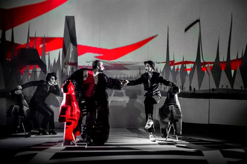 剧看世界一种复古的未来主义